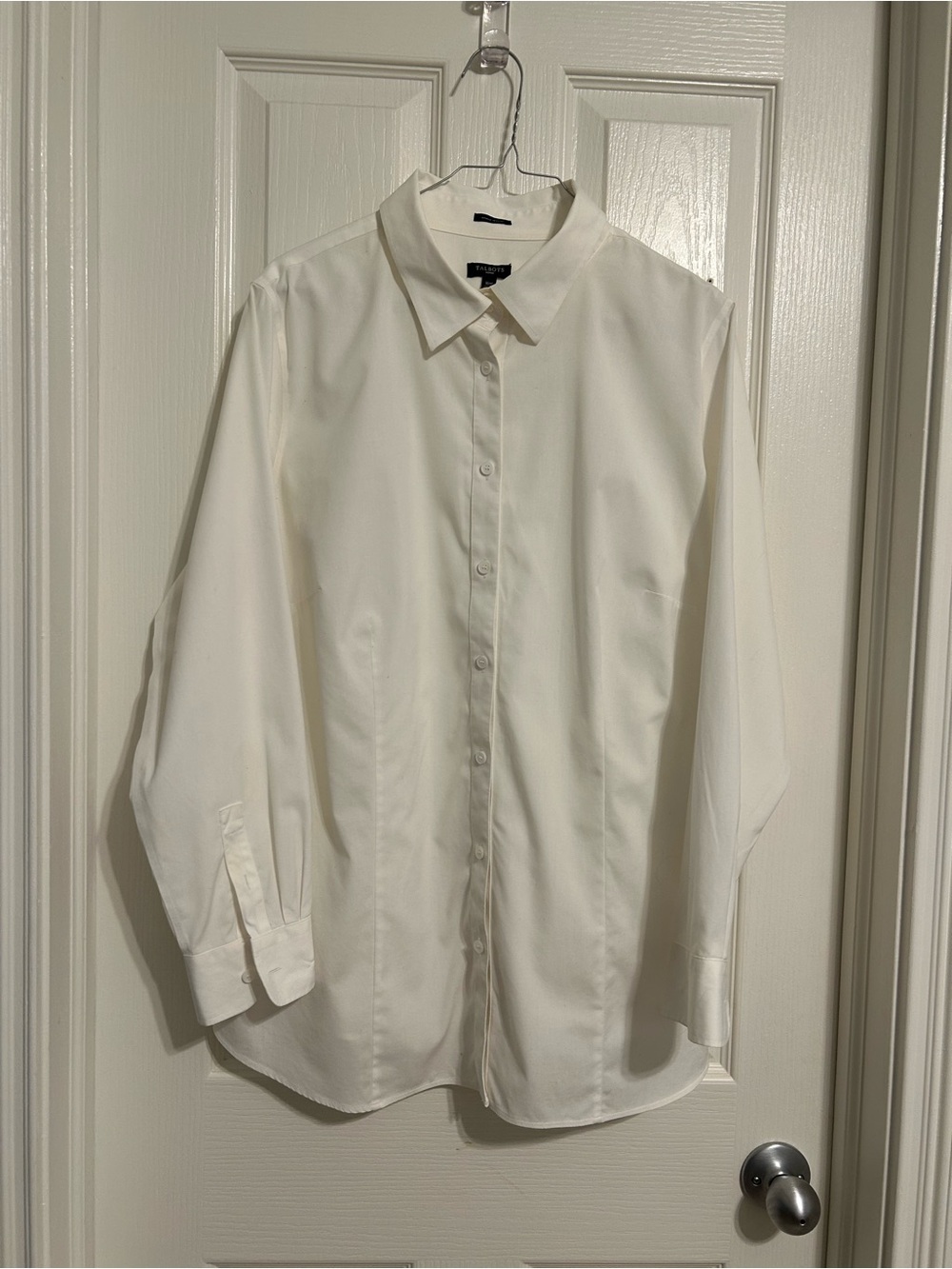 Talbots Women’s Long-Sleeve Dress Shirt — White